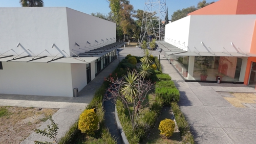 Jardín de las instalaciones